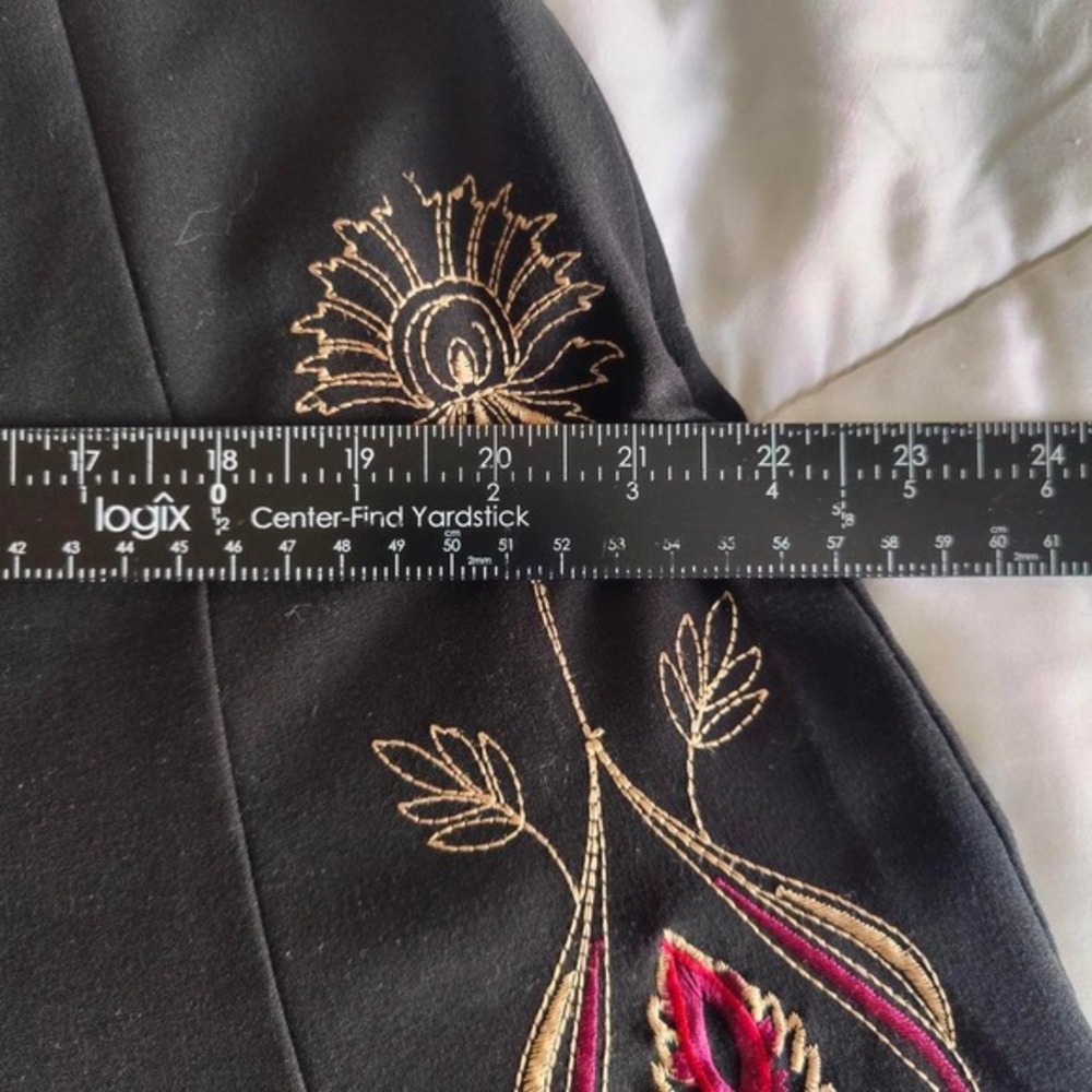 Vintage y2k Bohemian Ornamental Embroidered Panel Midi Skirt Stretch Black Sz 14 - Picture 7 of 8